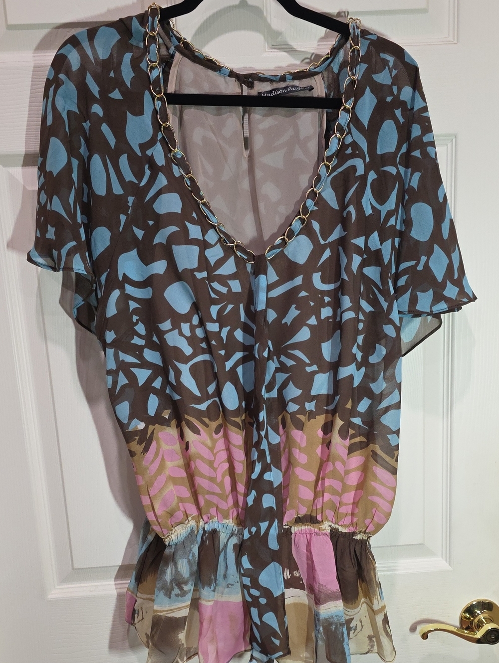 Chain-Trim V-Neck Printed Blouse in Blue and Brown